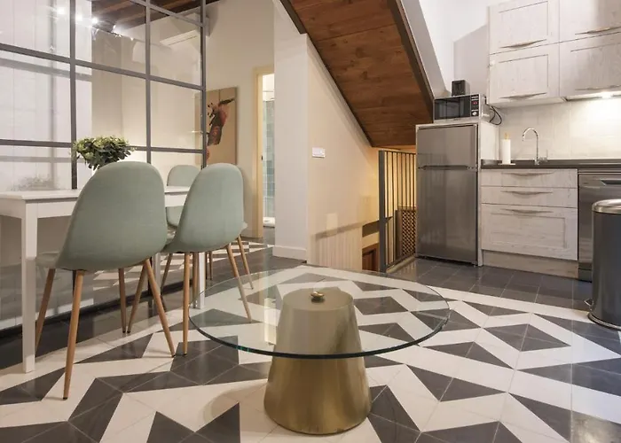 Virgen Blanca - Apartamentos Aloha Toledo