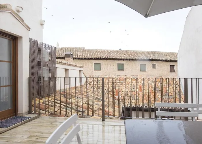 Apartamentos Virgen Blanca